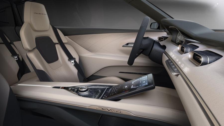 Интерьер ItalDesign DaVinci 2019 года  (фото 2 из 14)